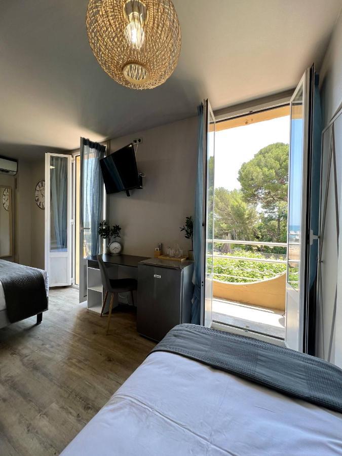 Hotel La Calanque Мандельє-ла-Напуль Екстер'єр фото
