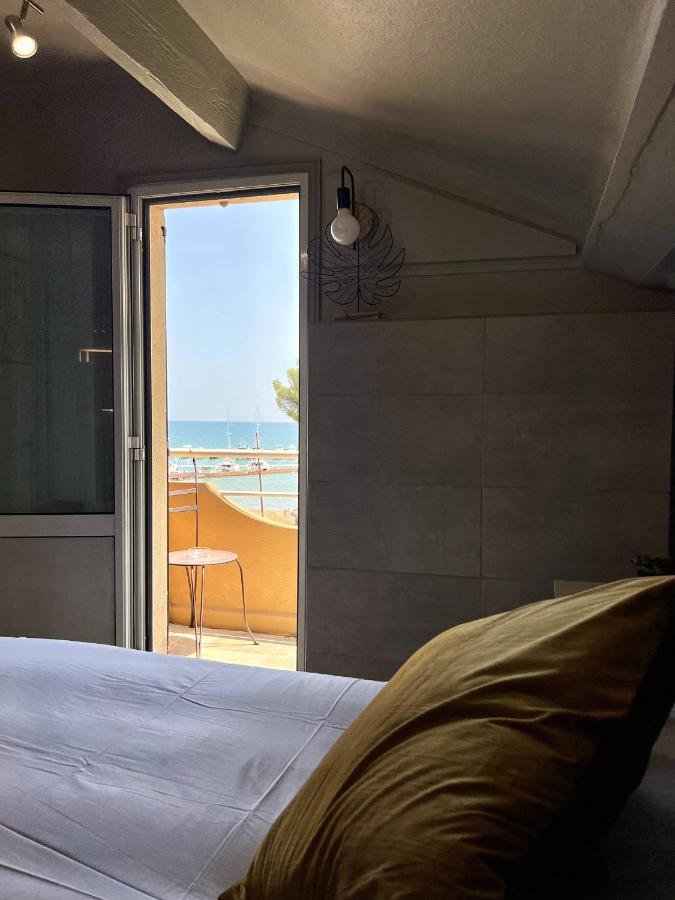 Hotel La Calanque Мандельє-ла-Напуль Екстер'єр фото
