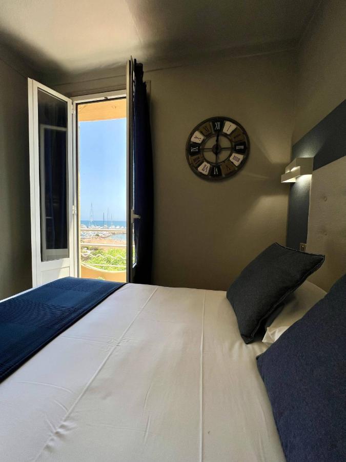 Hotel La Calanque Мандельє-ла-Напуль Екстер'єр фото