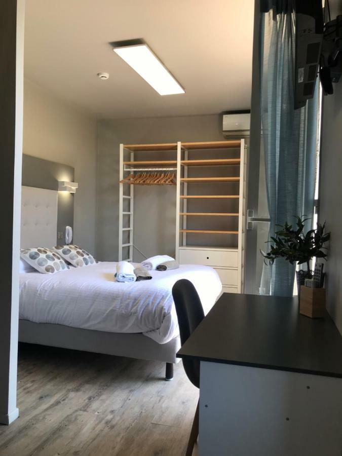 Hotel La Calanque Мандельє-ла-Напуль Екстер'єр фото
